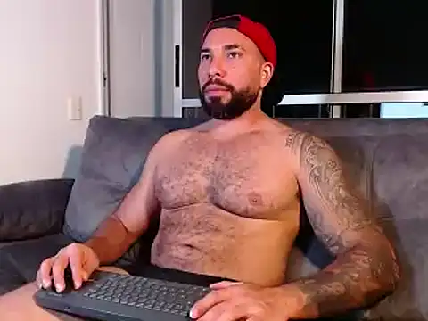 Snapshot of roman_muscle chatting on February 2025 04:46:01 AM roman muscle online show from February 2025 04:46:01 AM