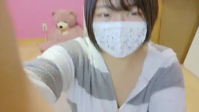 Snapshot of _usya_2525 chatting on September 2025 05:27:02 PM usya 2525 online show from September 2025 05:27:02 PM