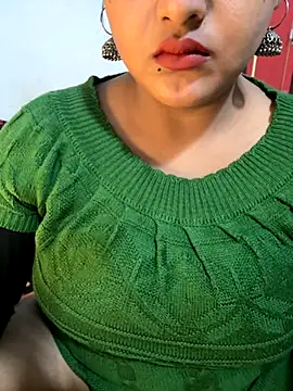 Ayesha mahi online show from November 2025 12:42:01 PM