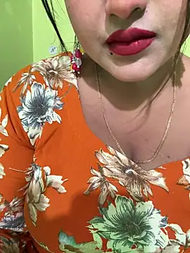 Snapshot of Ayesha_mahi chatting on May 2026 08:43:02 AM Ayesha mahi online show from May 2026 08:43:02 AM