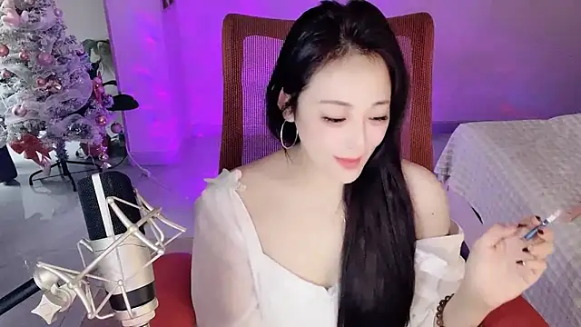 Daisy-77 online show from January 2026 05:44:02 AM