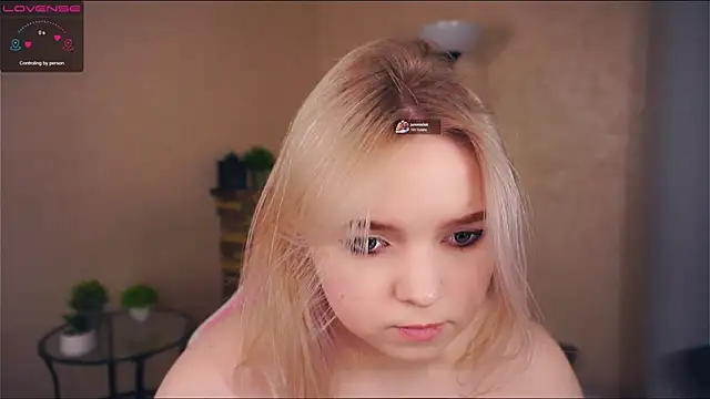 ZaraCreedon online show from March 2025 11:25:01 PM