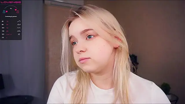 ZaraCreedon online show from March 2025 10:20:01 PM