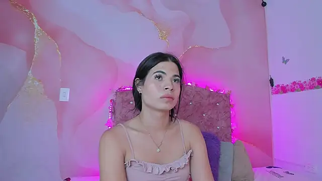 Daisy  rose online show from January 2025 03:04:02 AM