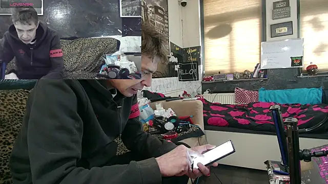 Doggyray44 online show from February 2025 06:48:02 PM