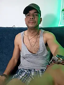 latinmartin73 online show from March 2025 01:34:02 AM