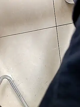 huzi518 online show from November 2025 03:27:01 AM