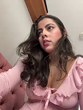 Snapshot of DakotaShelby chatting on December 2025 09:46:02 PM DakotaShelby online show from December 2025 09:46:02 PM