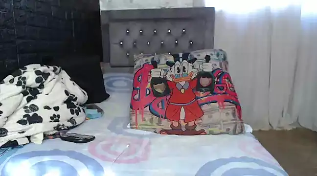 Apolo 666  online show from December 2024 02:35:02 PM