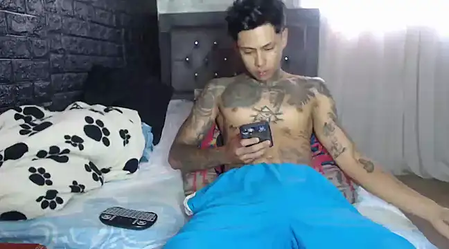 Apolo 666  online show from December 2024 01:06:02 PM