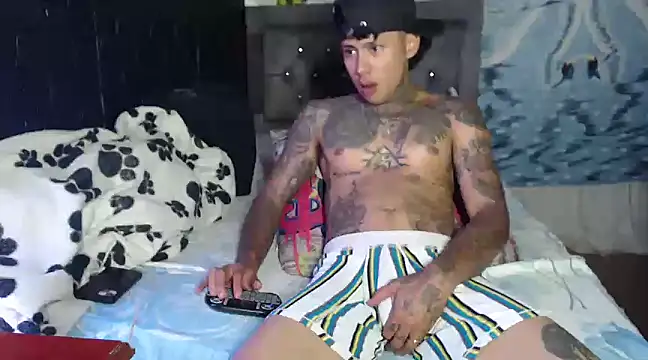 Apolo 666  online show from February 2025 11:48:02 PM