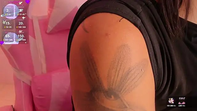 soy jess03 online show from October 2025 12:13:02 PM