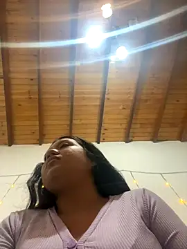 Maisa issa online show from September 2025 01:23:01 PM