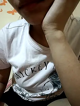 Snapshot of Sanaya_7 chatting on December 2024 02:41:02 PM Sanaya 7 online show from December 2024 02:41:02 PM