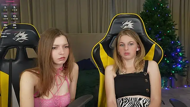 Michelle 054 online show from December 2024 04:09:01 PM