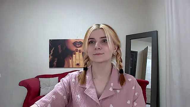 KellyStone online show from February 2025 05:25:01 AM