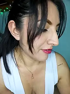 ELISA 90 online show from January 2025 10:08:02 PM