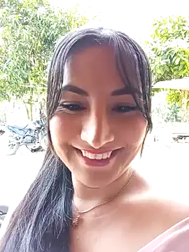 ELISA 90 online show from February 2025 04:44:01 PM