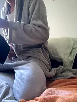 Lucascacaca online show from December 2025 01:28:02 PM