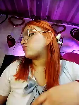 SophiaWeestt99 online show from February 2025 04:30:02 AM