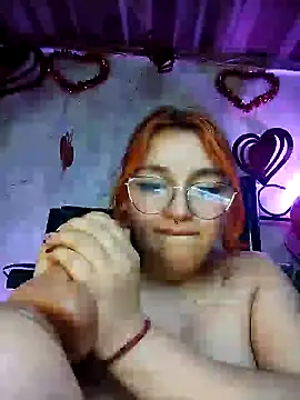 SophiaWeestt99 online show from February 2025 07:34:02 AM