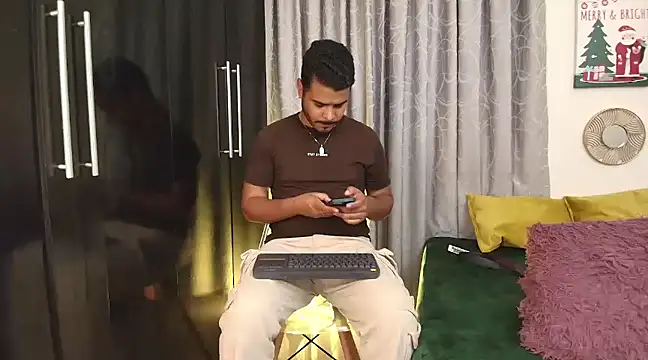 thiagowes online show from December 2024 11:25:02 PM