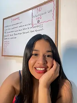 Snapshot of Aitana98_ chatting on February 2025 07:16:02 AM Aitana98 online show from February 2025 07:16:02 AM