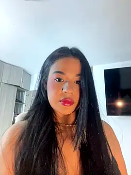 Snapshot of Aitana98_ chatting on September 2025 02:22:02 AM Aitana98 online show from September 2025 02:22:02 AM