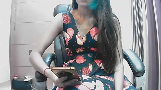 Snapshot of collage_hoty chatting on October 2025 04:38:02 PM collage hoty online show from October 2025 04:38:02 PM