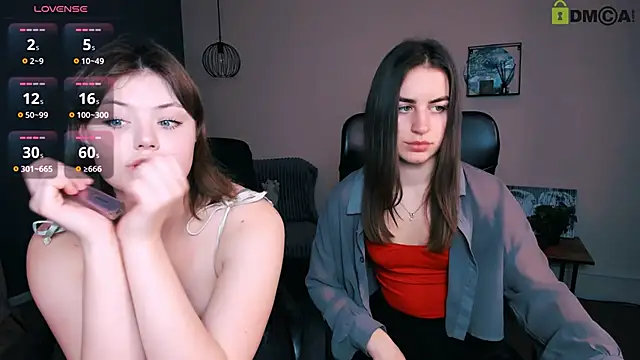 nikole kitt online show from March 2025 09:00:02 PM