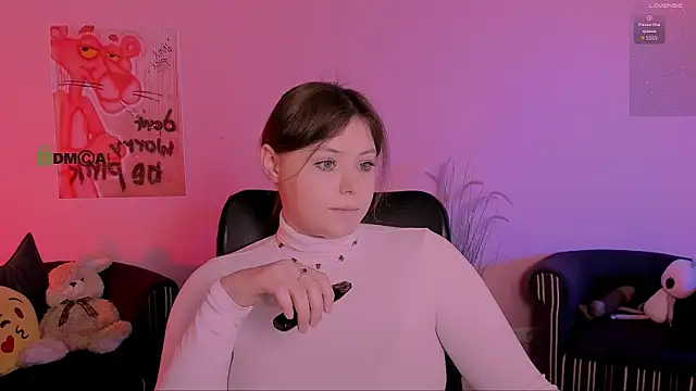 nikole kitt online show from January 2026 09:18:02 PM