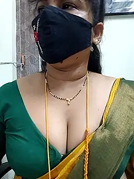 gaurika18 online show from June 2026 11:13:01 AM