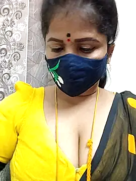 gaurika18 online show from June 2026 01:31:01 PM