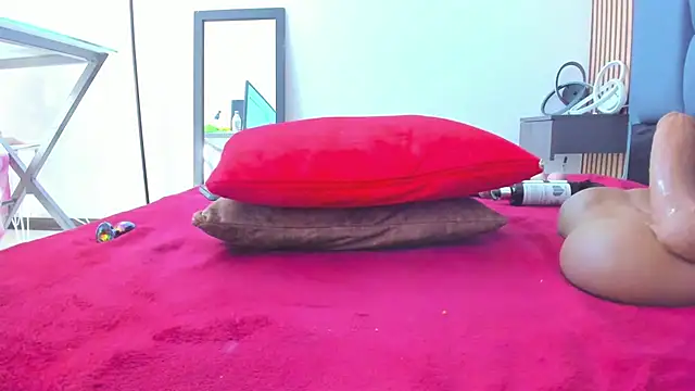 Snapshot of candela_collinss chatting on January 2025 06:10:01 PM candela collinss online show from January 2025 06:10:01 PM