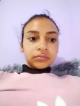 Snapshot of emma_ambar chatting on March 2025 01:10:02 AM emma ambar online show from March 2025 01:10:02 AM