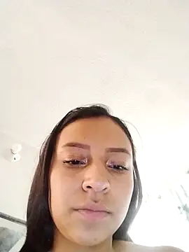 Snapshot of emma_ambar chatting on October 2025 05:55:02 PM emma ambar online show from October 2025 05:55:02 PM