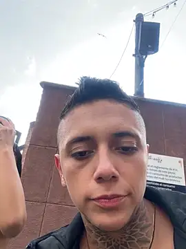 Snapshot of _PhillipBrown chatting on January 2025 08:59:02 PM PhillipBrown online show from January 2025 08:59:02 PM