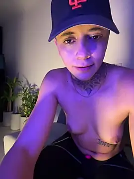 Snapshot of _PhillipBrown chatting on February 2026 11:38:02 AM PhillipBrown online show from February 2026 11:38:02 AM