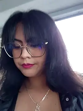 lara moon25 online show from November 2025 08:51:01 PM