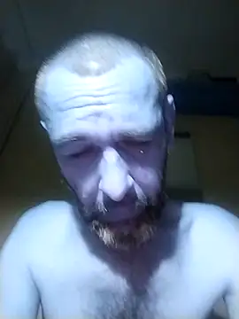 Snapshot of Andrzej-M chatting on September 2025 09:38:02 PM Andrzej-M online show from September 2025 09:38:02 PM