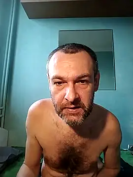 Snapshot of Andrzej-M chatting on October 2025 03:43:01 PM Andrzej-M online show from October 2025 03:43:01 PM