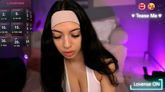 BetsyGonzale online show from February 2025 04:18:02 AM