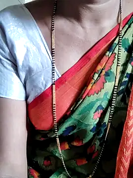 anuradha1432 online show from October 2025 09:43:02 AM