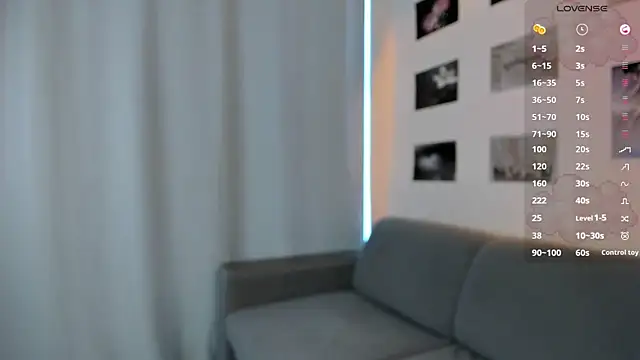 Snapshot of SofiaSimons chatting on March 2025 06:25:02 AM SofiaSimons online show from March 2025 06:25:02 AM