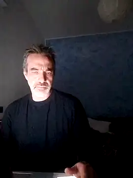 Snapshot of Marcolino183 chatting on January 2025 04:18:01 PM Marcolino183 online show from January 2025 04:18:01 PM