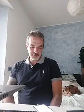 Snapshot of Marcolino183 chatting on December 2025 08:23:01 AM Marcolino183 online show from December 2025 08:23:01 AM