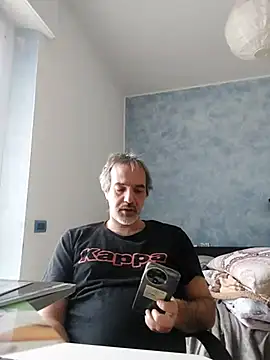 Snapshot of Marcolino183 chatting on February 2026 07:51:02 AM Marcolino183 online show from February 2026 07:51:02 AM