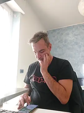 Snapshot of Marcolino183 chatting on February 2026 08:16:02 AM Marcolino183 online show from February 2026 08:16:02 AM