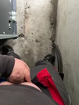 Snapshot of lescoquin2215 chatting on February 2026 09:13:02 AM lescoquin2215 online show from February 2026 09:13:02 AM