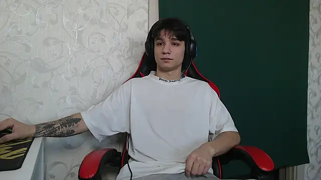 Ricky-boy online show from December 2024 09:28:02 AM